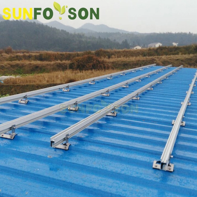 ソーラーパネル設置用の高品質ソーラーアルミニウムレール
