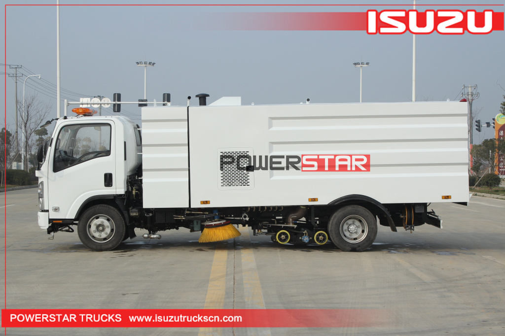 New ELF/700P Isuzu Vacuum Wet Type Road Sweeper Truck