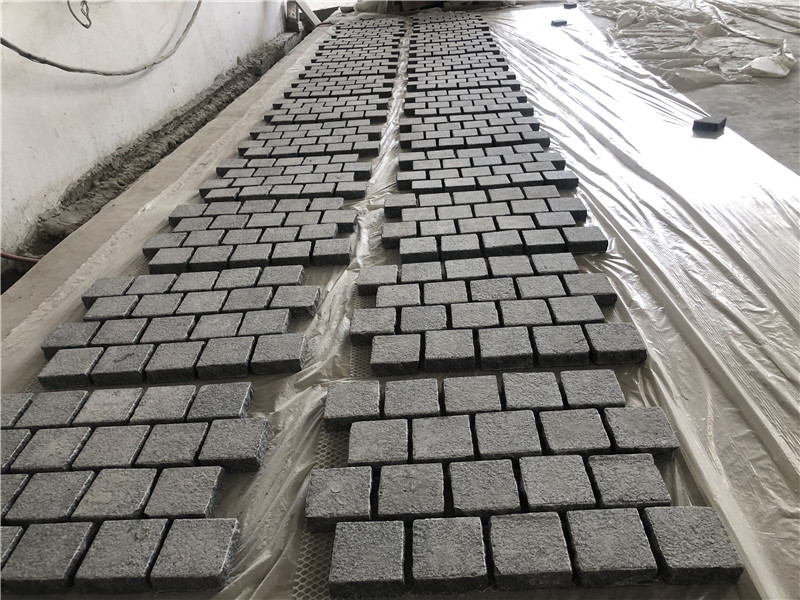 G684 mehs paver