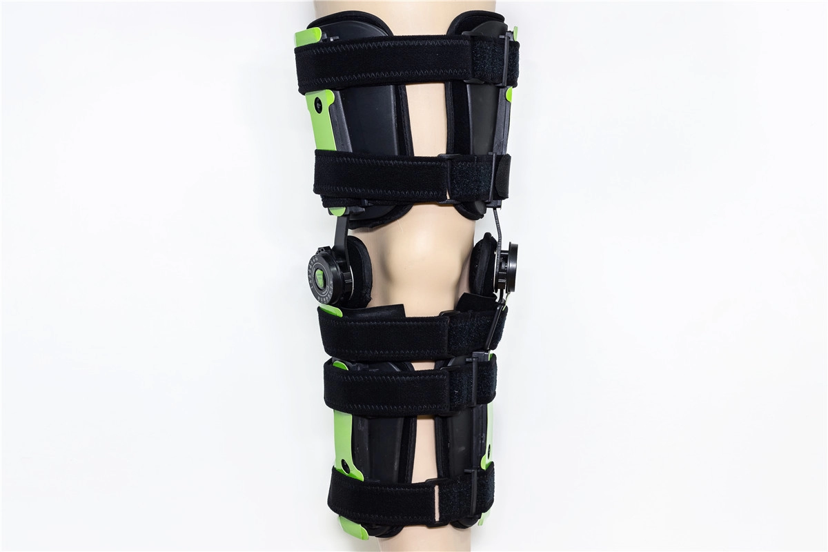 整形外科の術後固定化のためのアルミニウムROM骨折サポートを備えた望遠鏡ヒンジ式膝装具