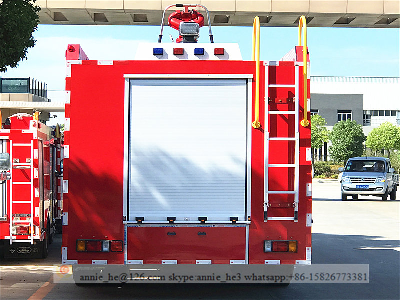 10 Cubic fire truck ISUZU