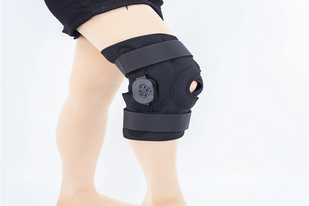 アルミROMニーサポートTクロスフロントオープン膝蓋骨デザインと限定ヒンジ
