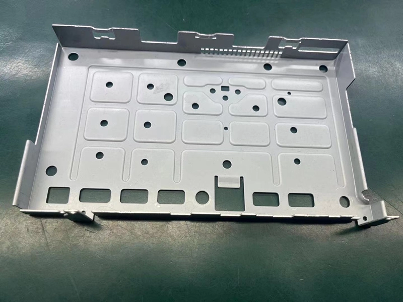 コンピュータホスト保護のための溶融亜鉛めっき鋼板