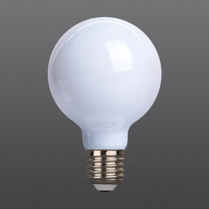 高品質の乳白色のLEDフィラメント電球G80