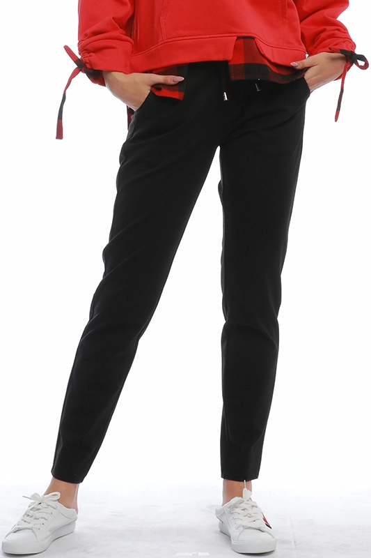 女性用ソリッドブラック伸縮性ウエストストリングアクティブウェアスウェットジョガーカフパンツ