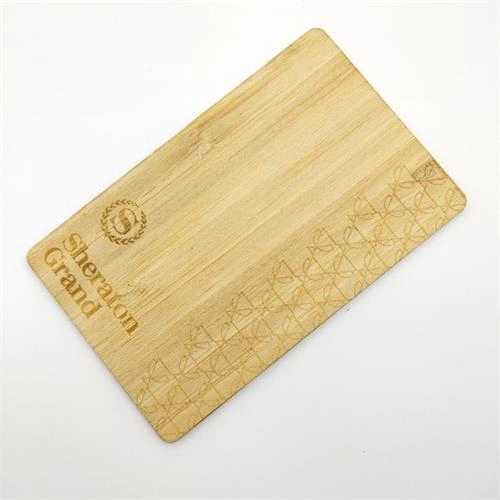 プログラム可能な竹の木の名刺 RFID ISO14443A スマート NTAG213/216 NFC 木製ホテルのキーカード